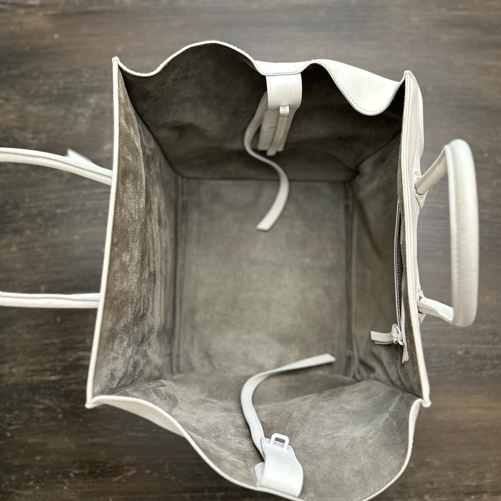 White Celine Medium Luggage Phantom Tote Soft Grained Calfskin - Picture 9 of 13
